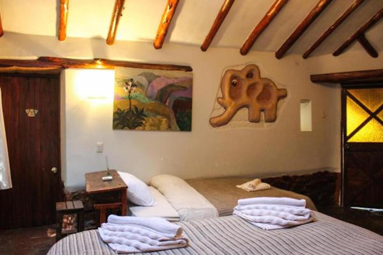 Las Chullpas Eco-Lodge Urubamba Exterior photo